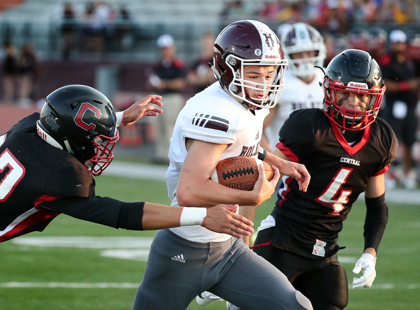Aug. 30: Holmen vs. La Crosse Central